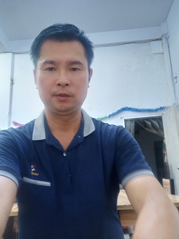 我是自强不息的第一张照片--建瓯中老年相亲网